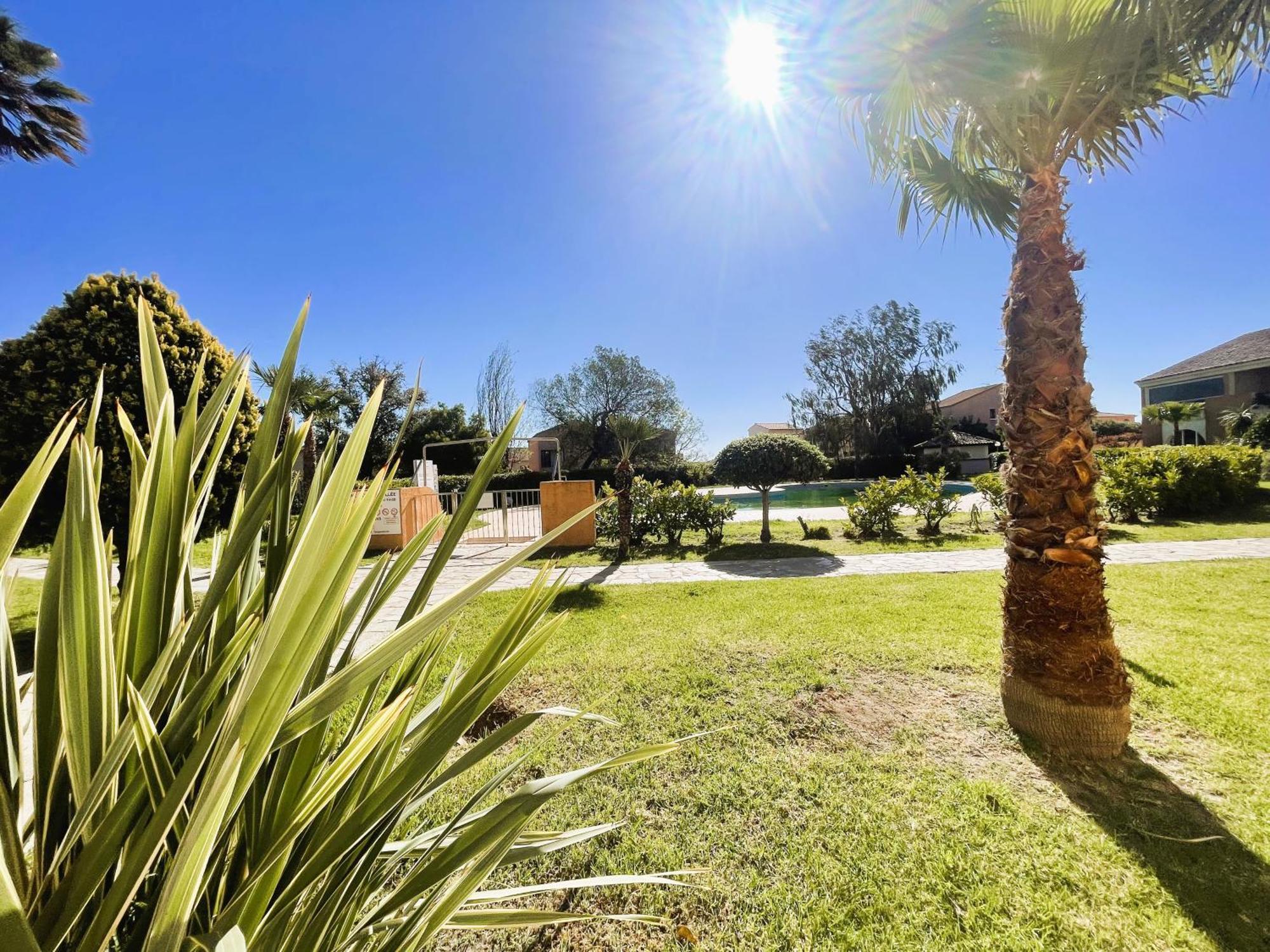 Residence Marine De Bravone Acces Plage, Piscine Linguizzetta Екстер'єр фото